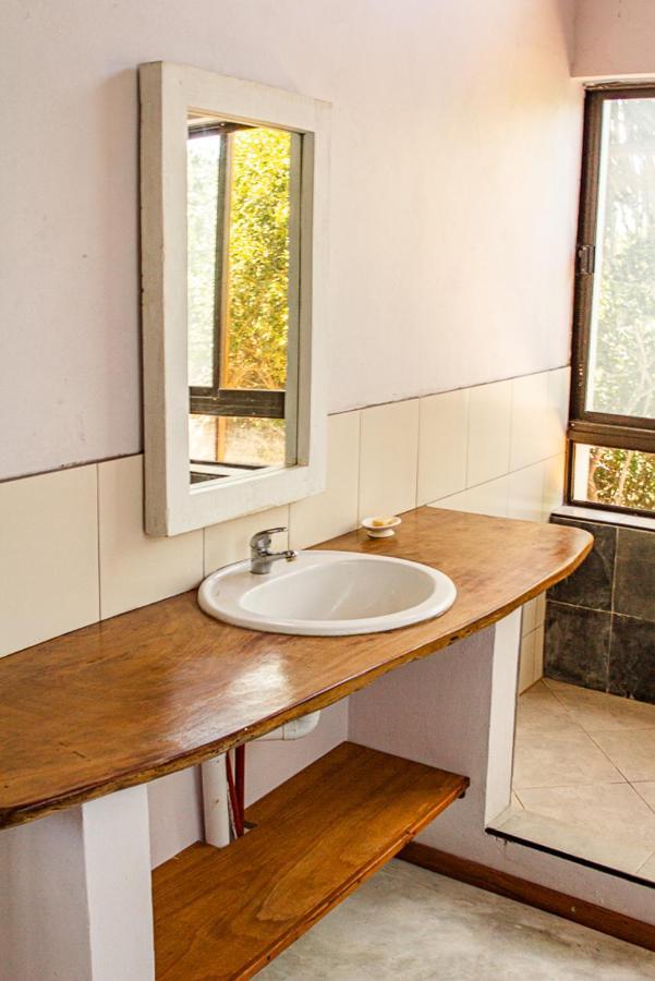 Tree House Villa Tofo Екстер'єр фото